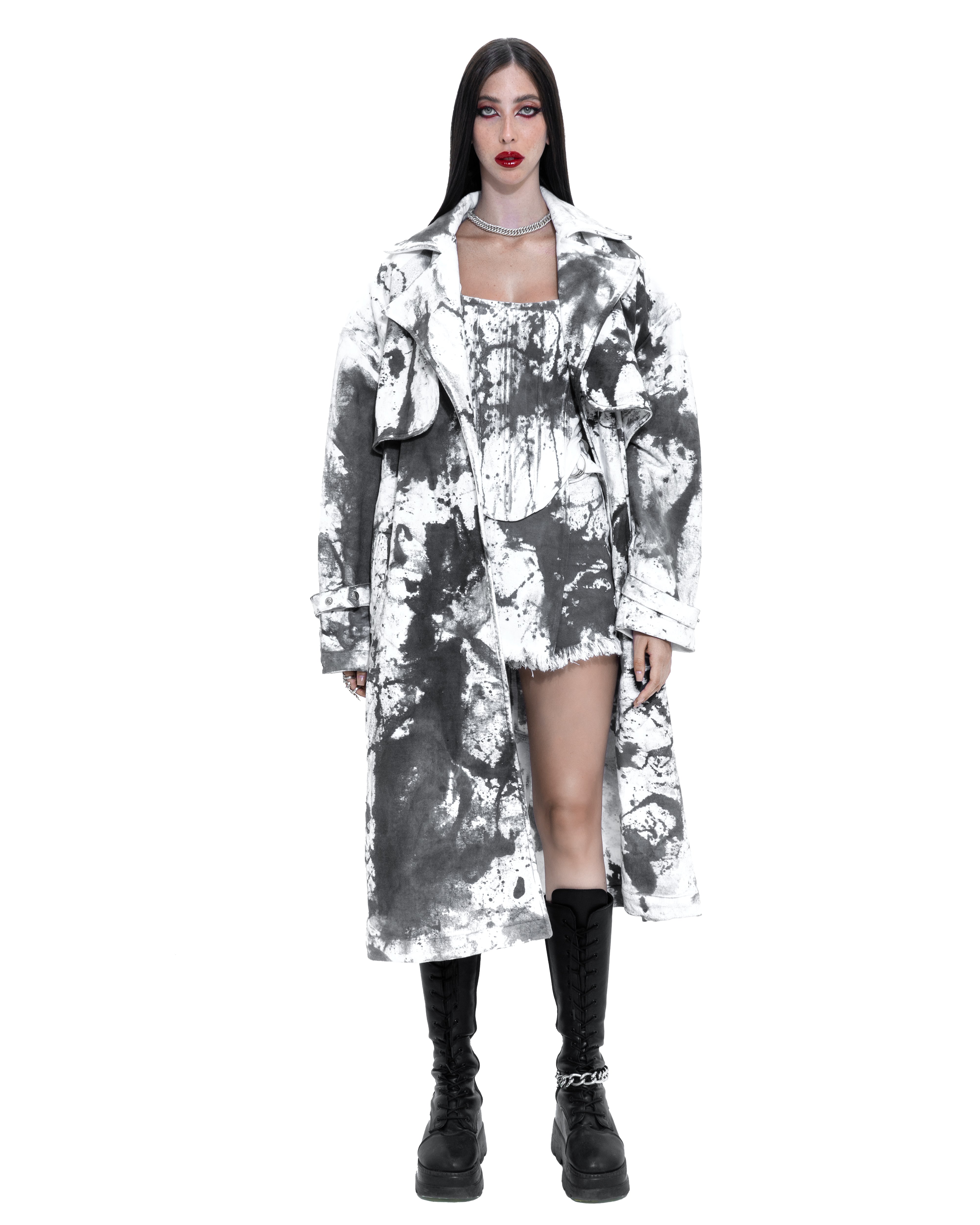 PŁASZCZ NIESTANDARDOWY.