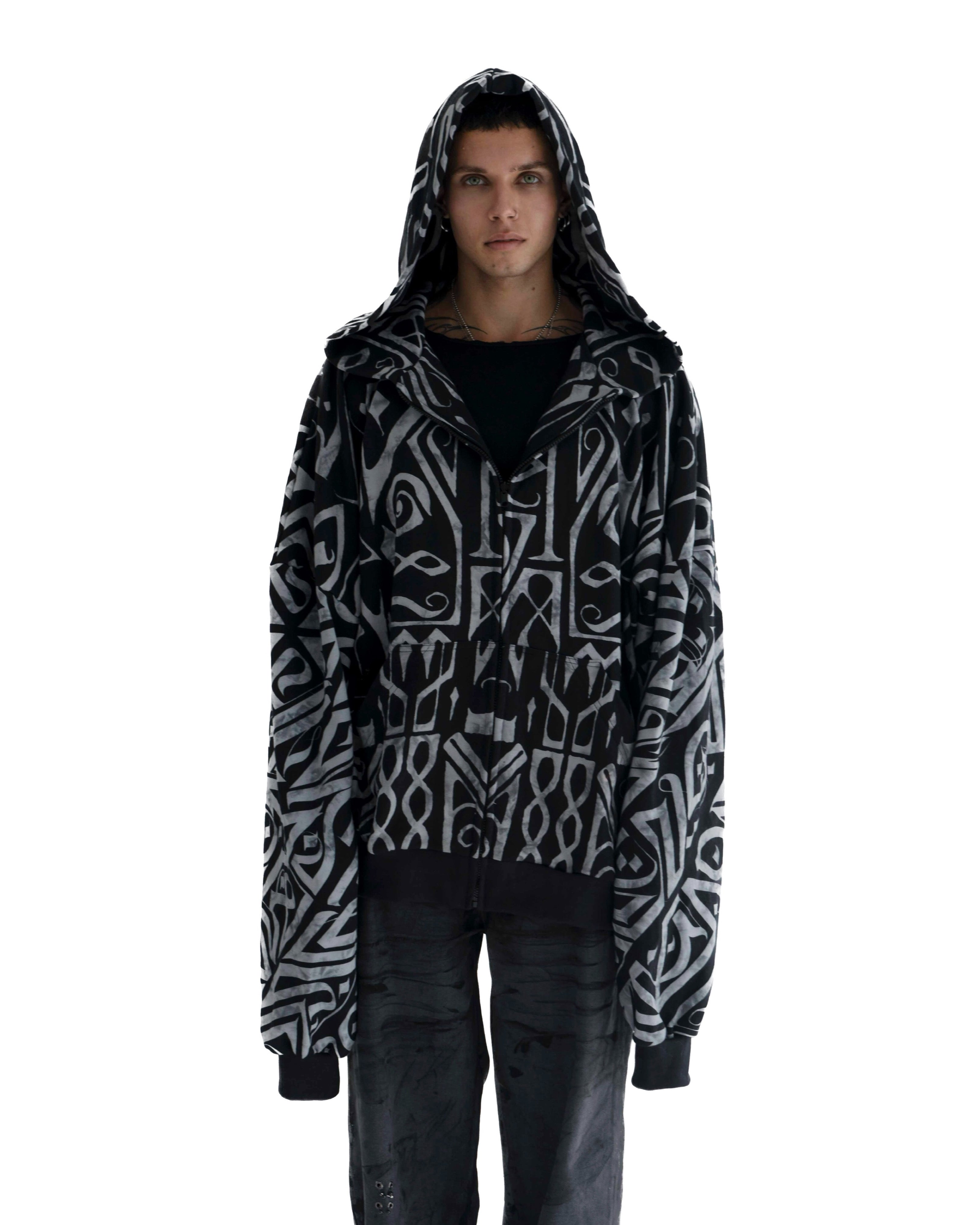 ZIP-HOODIE, ZUSAMMENARBEIT MIT DARKOSKI.