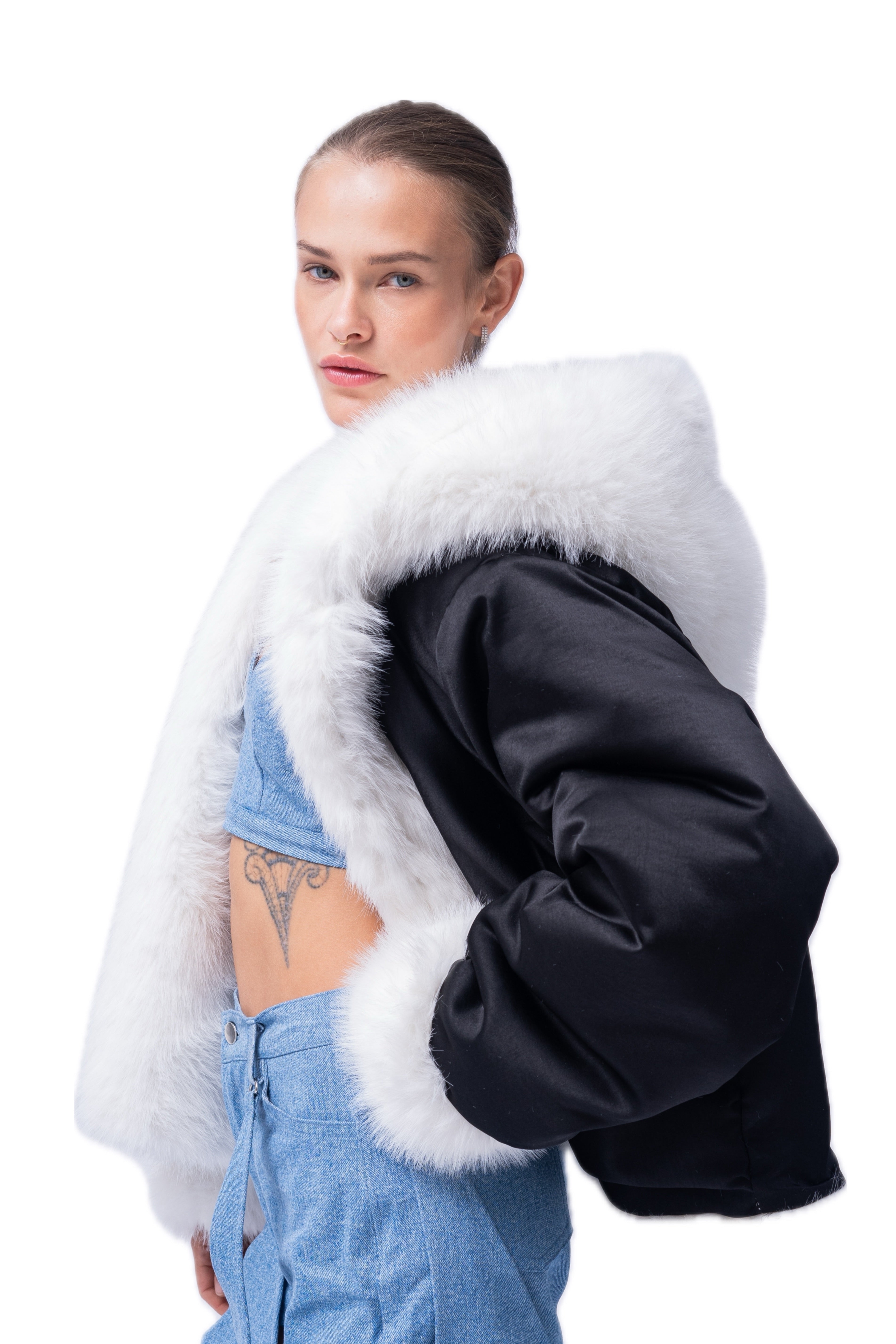 WHITE FAUX FUR COAT.